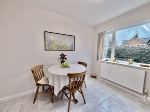 Photo 13- click for photo gallery